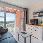 Le Hameau Cap Esterel - Maeva Appartement *