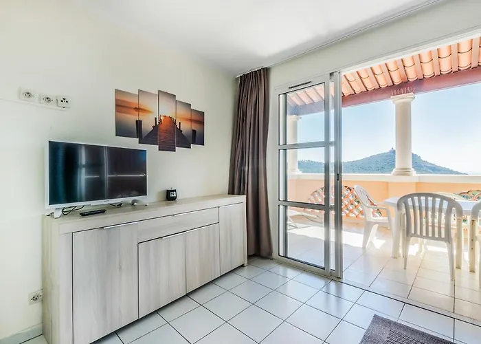 Le Hameau Cap Esterel - Maeva Apartmán *